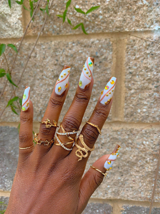 Chocolate glam- press on nails